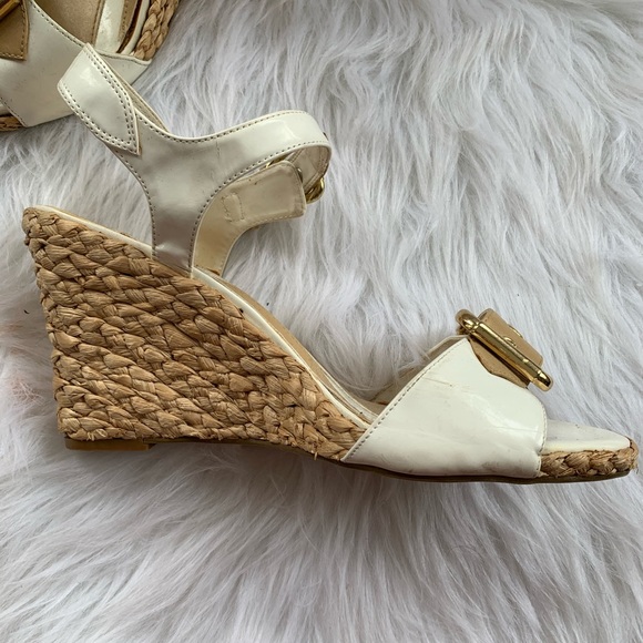 Adorable Woven Wedge Sandals - Picture 3 of 5
